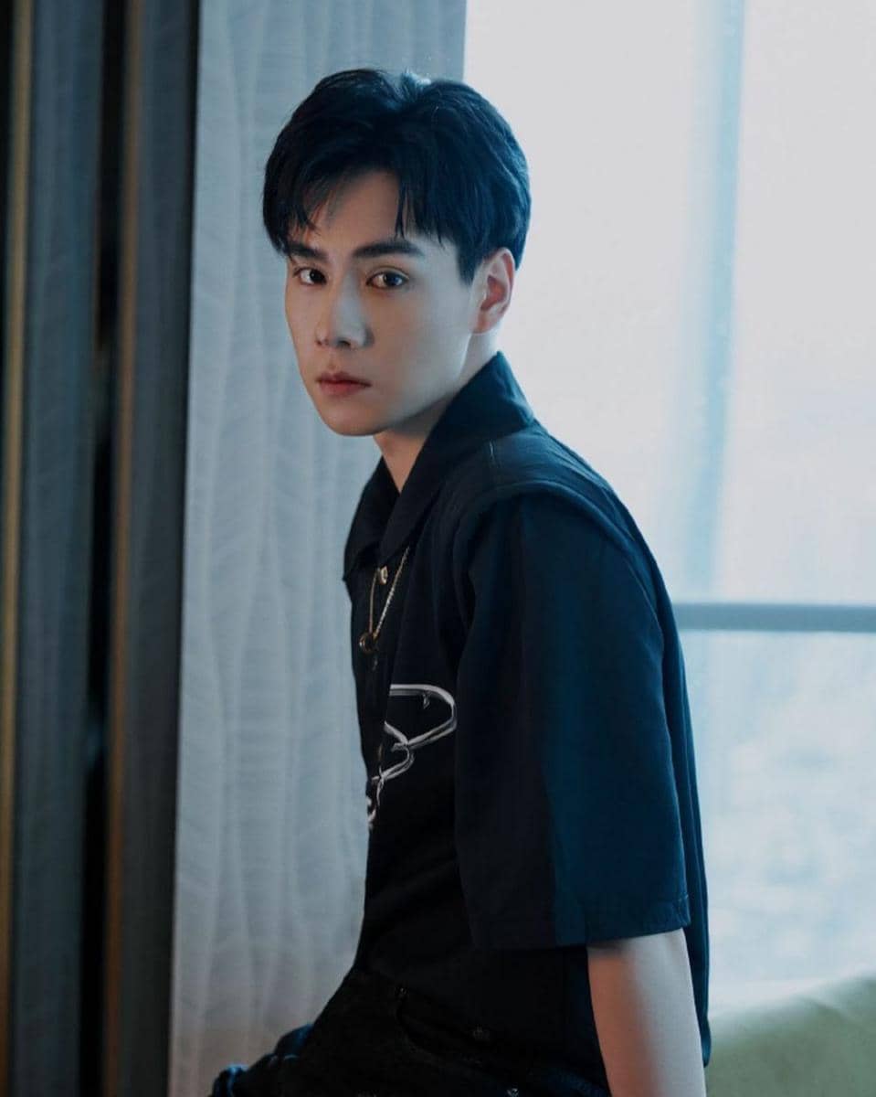 Hu Yi Tian (instagram.com/huyitianupdate)