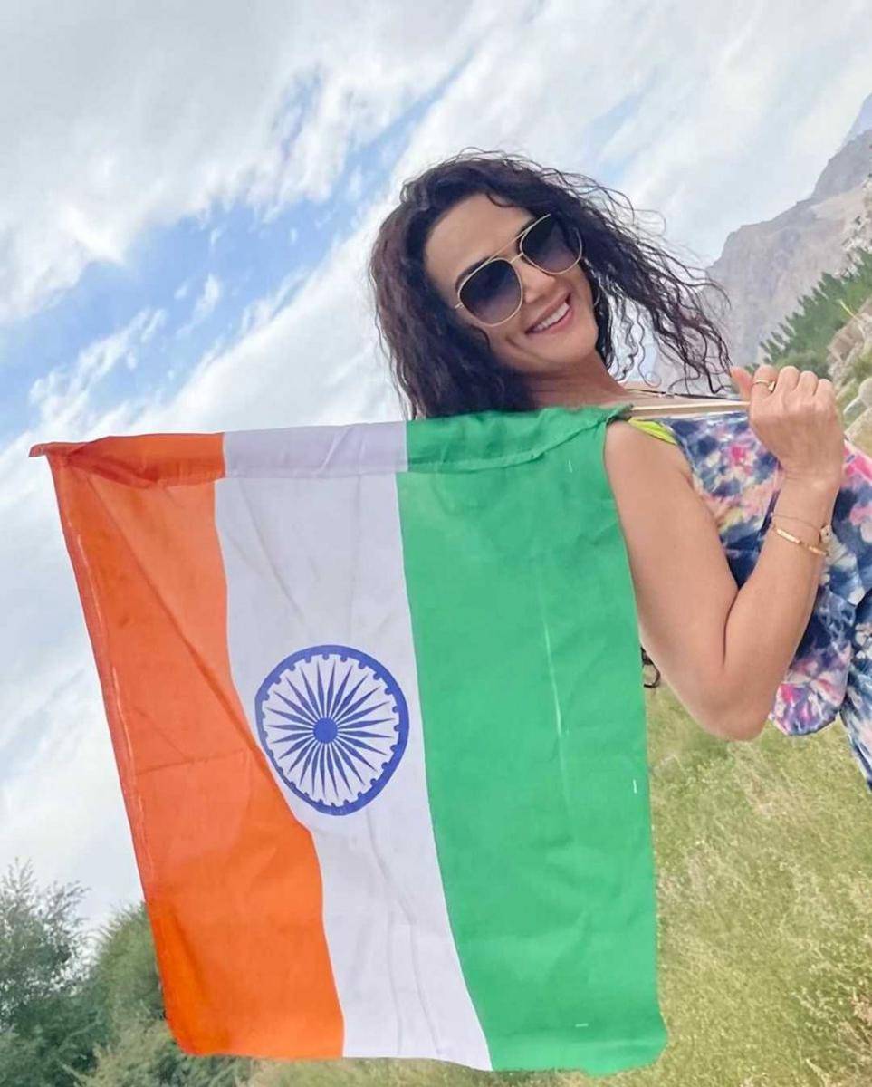 Preity Zinta (instagram.com/realpz)