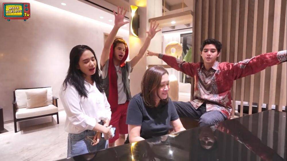 potret kejutan ulang tahun Maia Estianty (youtube/Maia AlElDul TV)