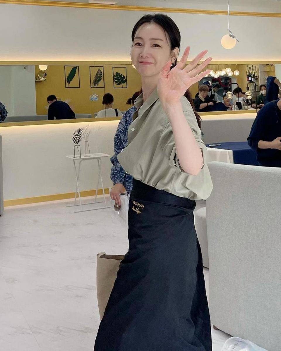 Choi Ji Woo (instagram.com/choijivvoo)