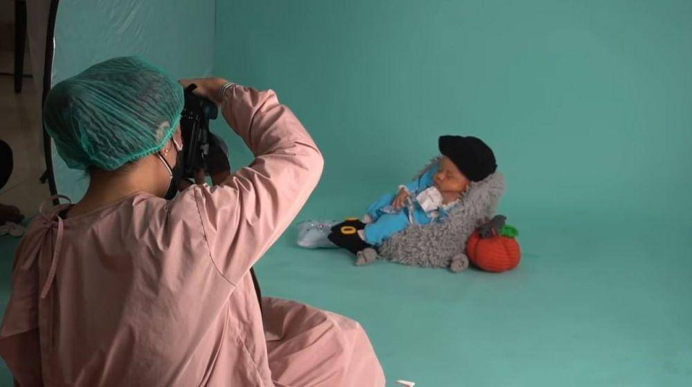 pemotretan baby Leslar dan Guzelim (YouTube.com/ALIMARGIN CHANNEL)