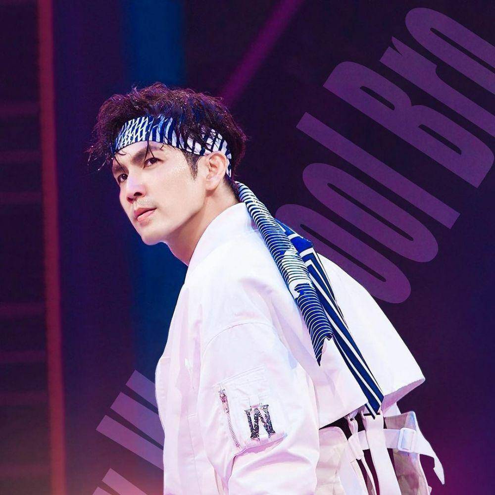 Wallace Chung (instagram.com/zhonghanliang.th)