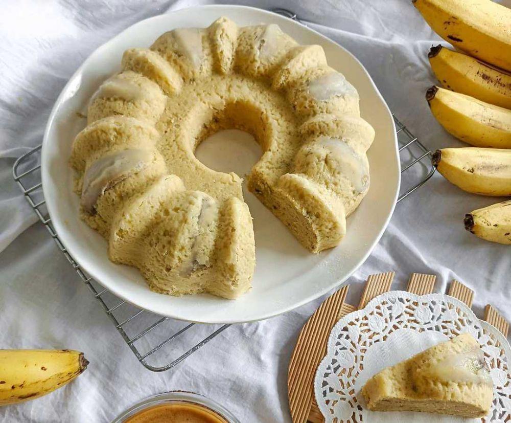 10 Tips Membuat Bolu Pisang Kukus Anti Bantat dan Lembut Banget