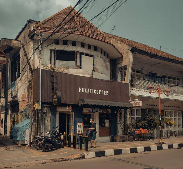 gambar salah satu kafe di Jalan Suryakencana (dok. pribadi/Siti Marliah)
