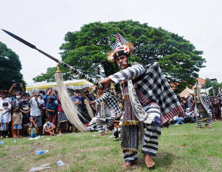 Tari Baris Katekok Jago. (Dok. Pribadi/Ari Budiadnyana)