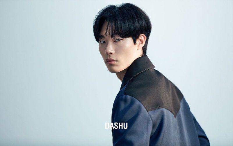 Ryu Jun Yeol (instagram.com/ryusdb)