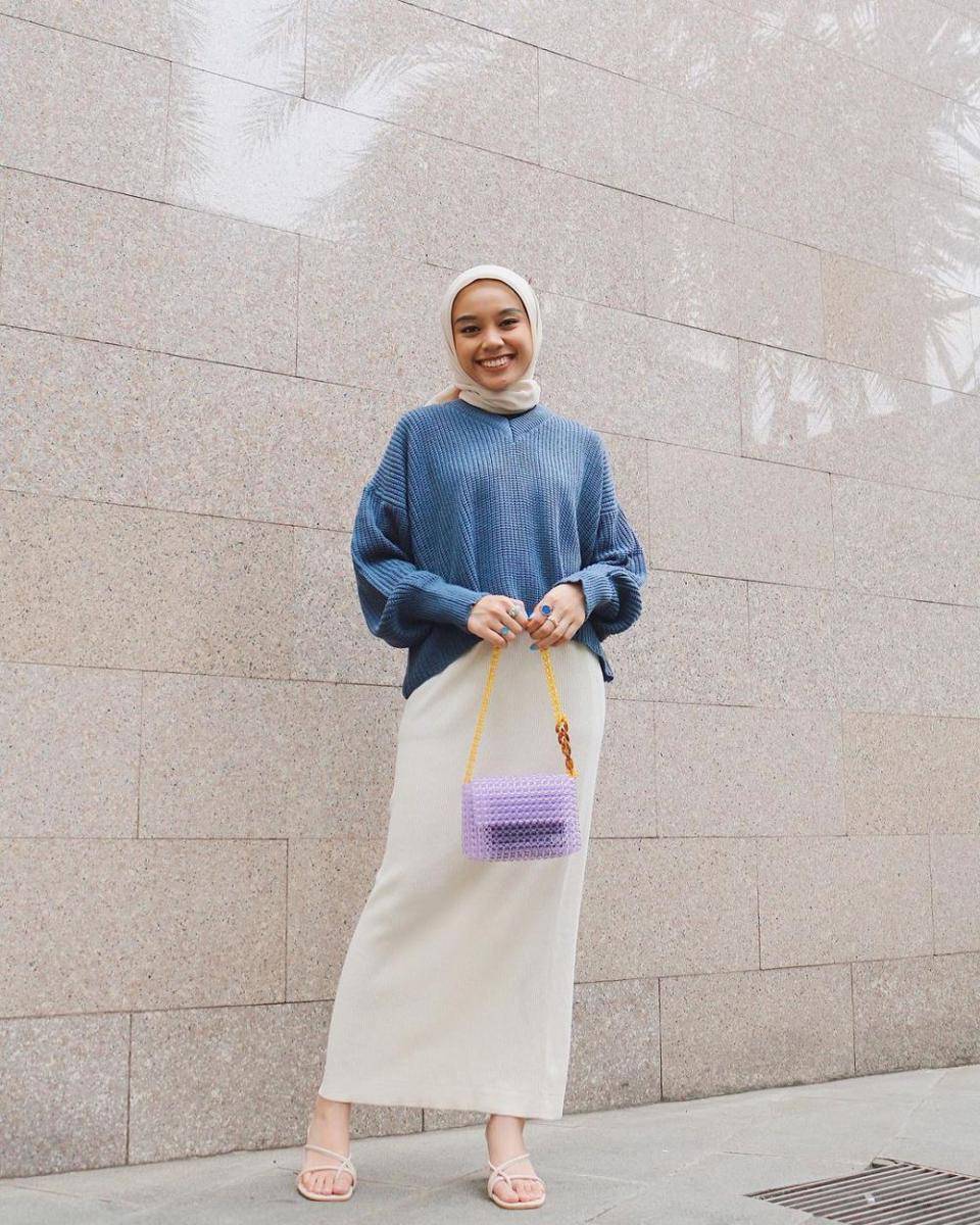 OOTD rok ala Narya Rahma. (instagram.com/naryarahma)
