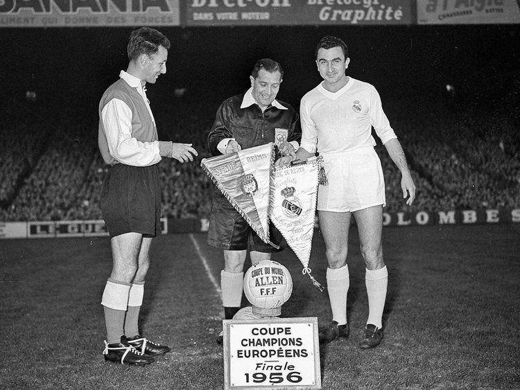 potret partai Stade de Reims melawan Real Madrid di final Liga Champions 1955/1956 (thesefootballtimes.co)