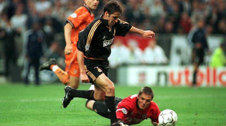 potret partai Valencia melawan Real Madrid di final Liga Champions 1999/2000 (as.com)
