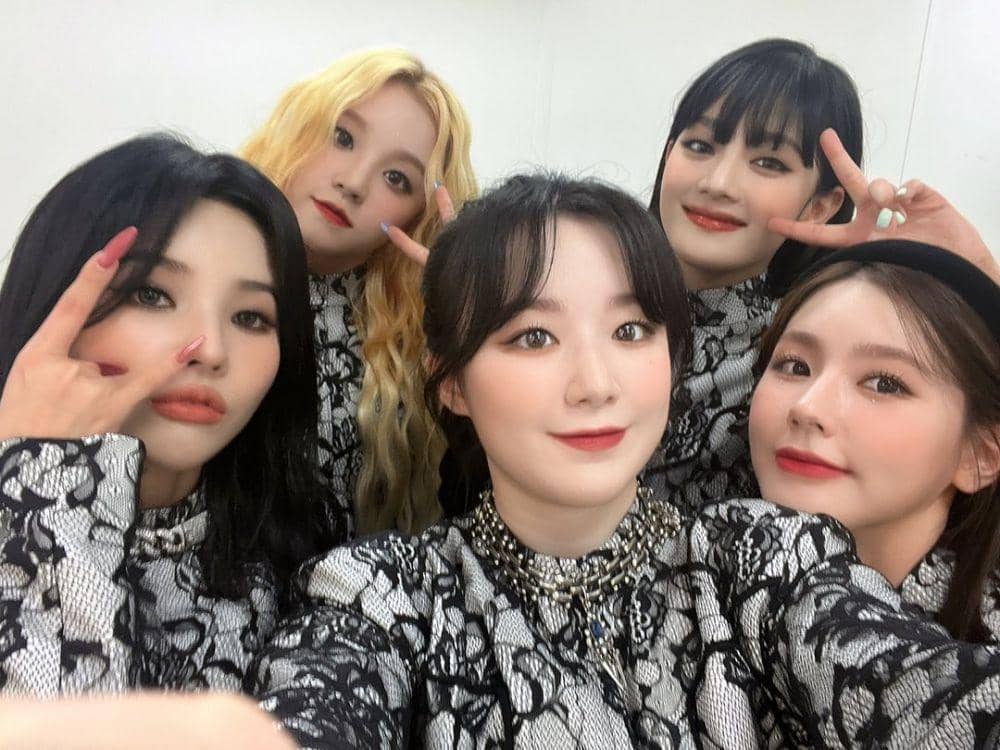 (G)-IDLE (instagram.com/official_g_i_dle)