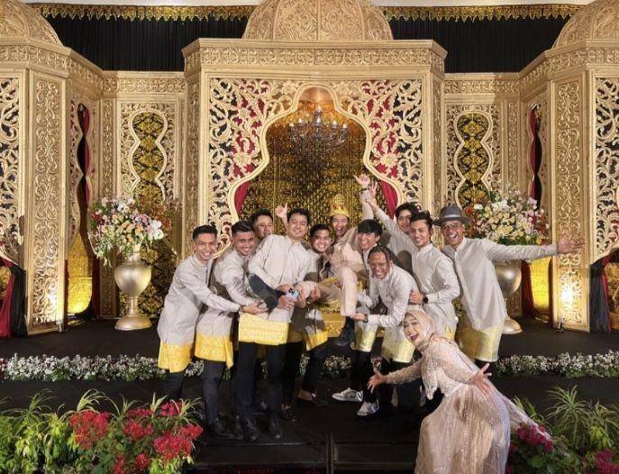 Tamu ngunduh mantu Ria Ricis dan Teuku Ryan (Instagram.com/teukuryantr)