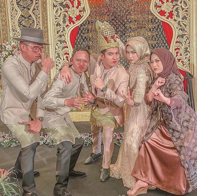 Tamu ngunduh mantu Ria Ricis dan Teuku Ryan (Instagram.com/dhevalland)