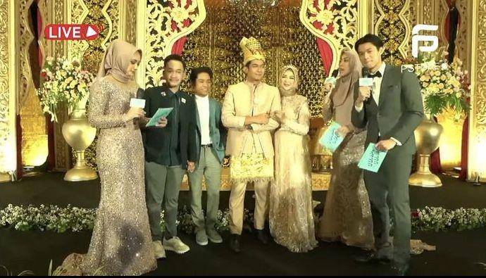Tamu ngunduh mantu Ria Ricis dan Teuku Ryan (Dok.Youtube.com/Mop Channel)