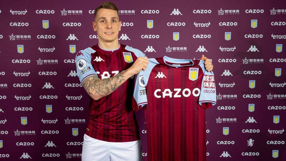 Lucas Digne ketika diperkenalkan sebagai pemain baru Aston Villa. (avfc.co.uk)