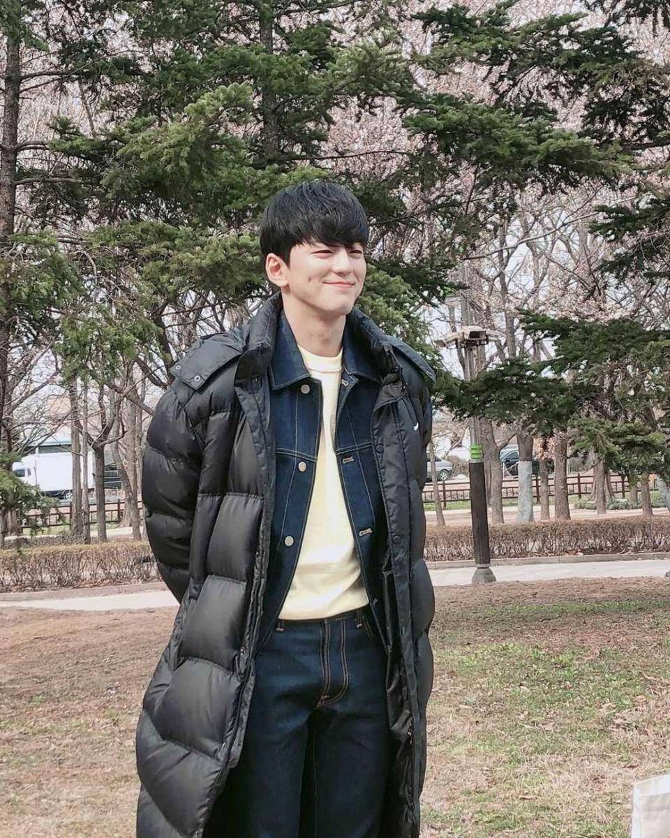 potret Kim Min Kyu (instagram.com/mingue.k)