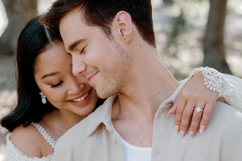 Baru Tunangan, 9 Potret Mesra Lana Condor dan Anthony De La Torre
