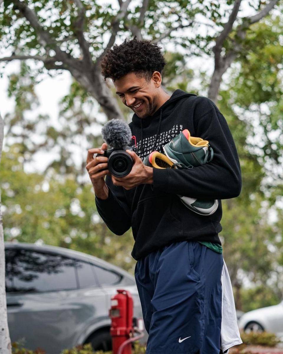 Matisse Thybulle (instagram.com/theycallmetisse)