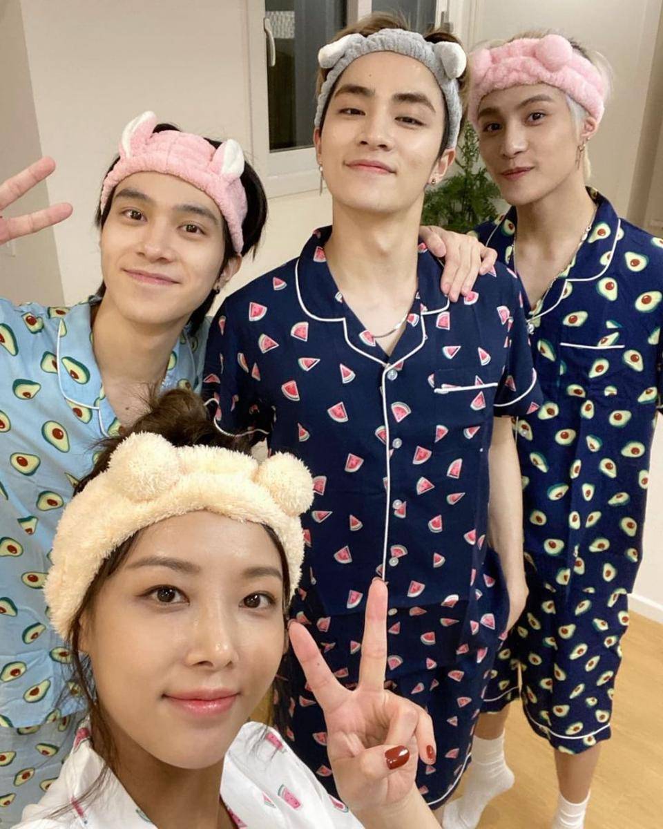 We Becama a Family (instagram.com/gotafam_official)