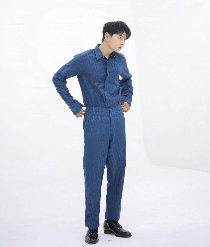 Lee Yi Kyung (instagram.com/luvlk89)