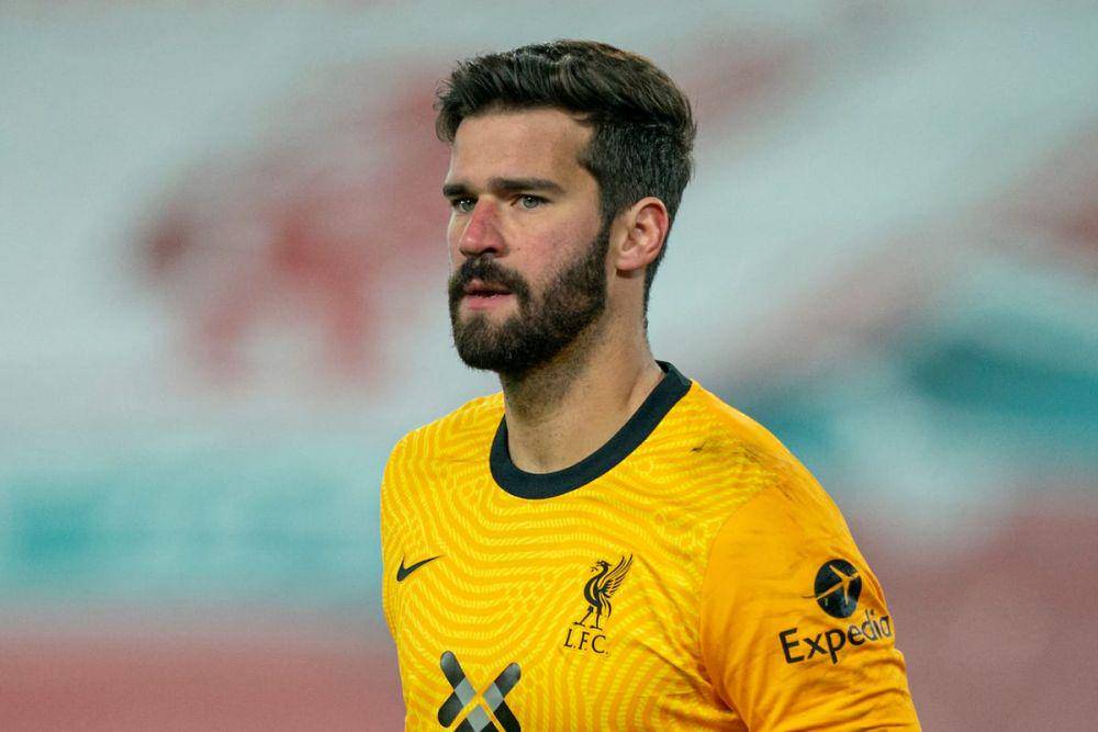 Alisson bersama Liverpool (thisisanfield.com)