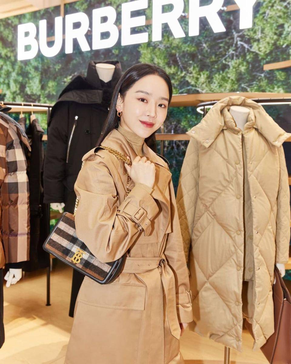 potret Shin Hye Sun (instagram.com/shinhs831)