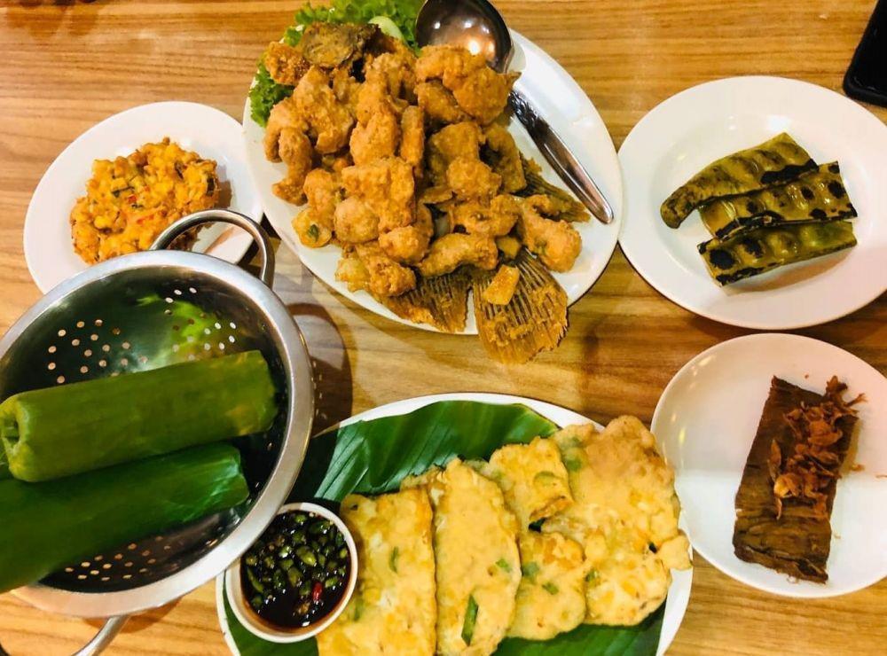 10 Tempat Makan yang Paling Enak dan Populer di Harapan Indah Bekasi