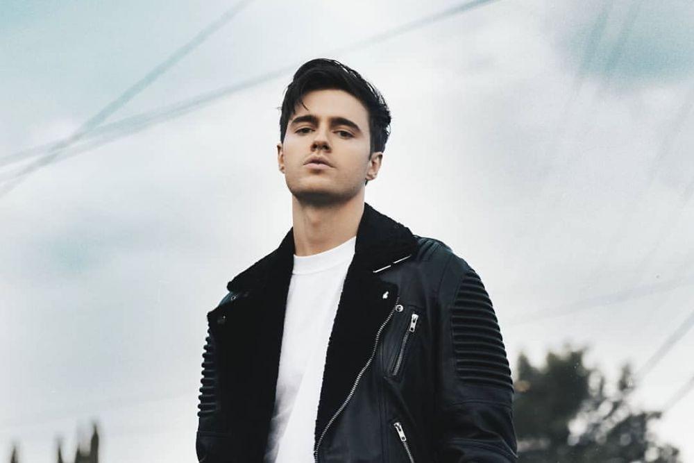 10 Potret Gagah Anthony De La Torre, Calon Suami Lana Condor