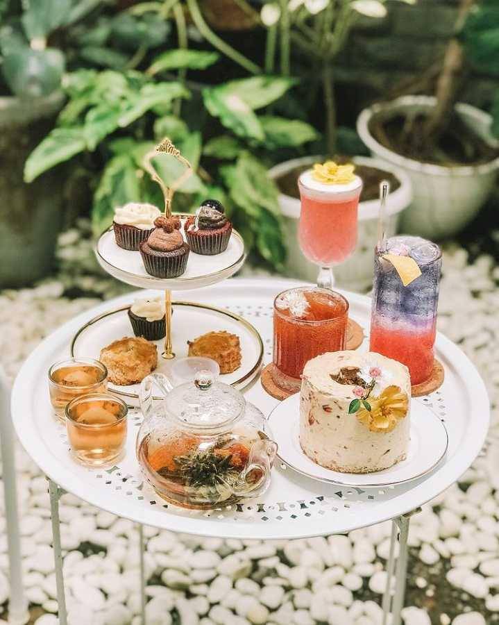 Dear Eleanor Tea House (instagram.com/dear.eleanortea)