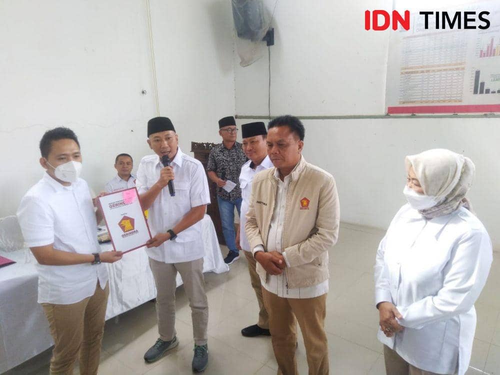 Dewan Pimpinan Daerah (DPD) Partai Gerindra Lampung resmi mengeluarkan dua nama bakal calon rekomendasi Wakil Bupati Lampung Utara periode 2019-2024. (IDN Times/Tama Yudha Wiguna)