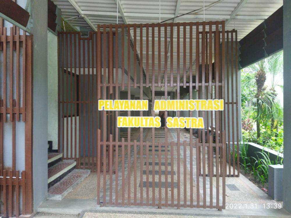 Kantor pelayanan administrasi Fakultas Sastra UM juga tutup sementara waktu. Dok/istimewa
