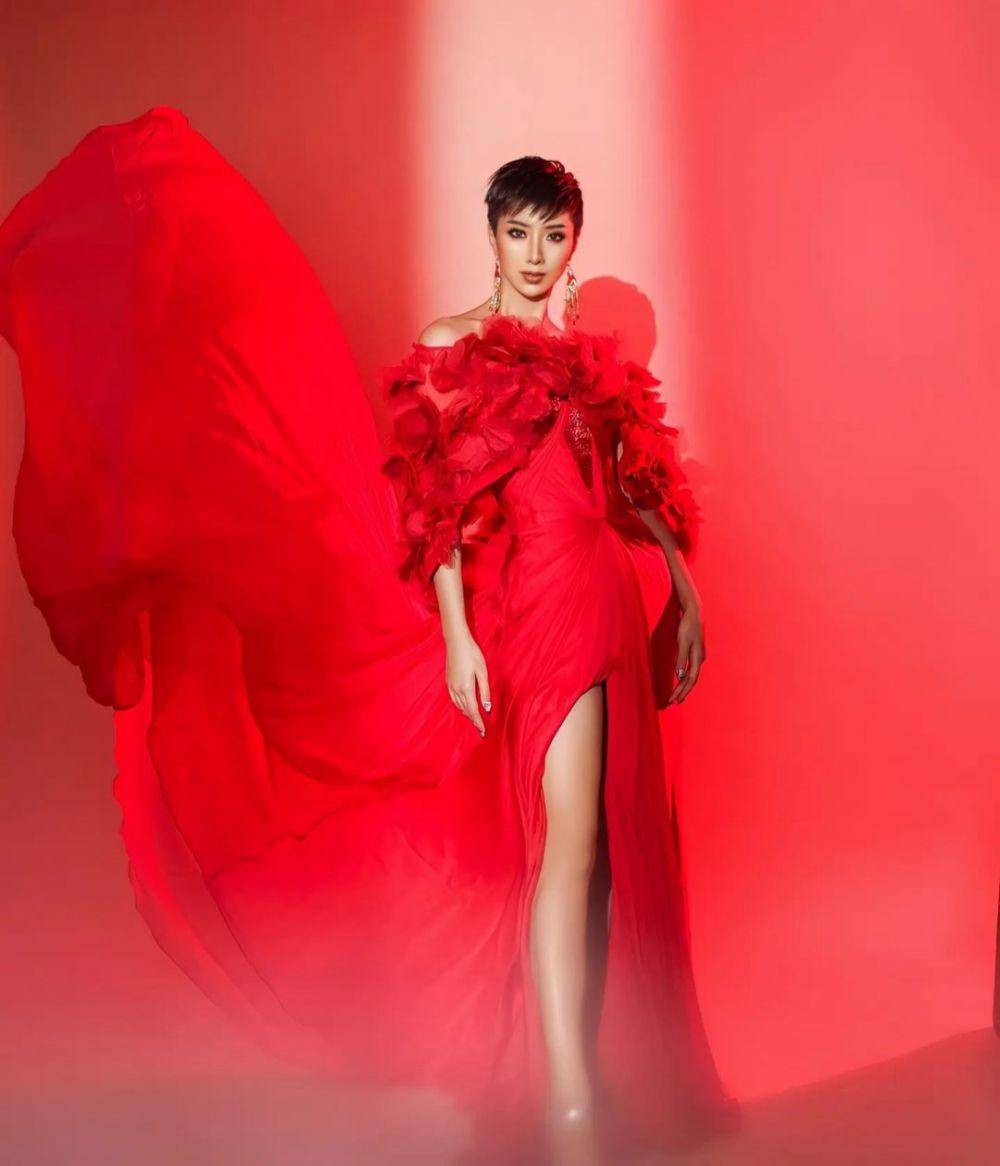 Potret beauty queen rayakan Imlek (Instagram.com/nadia_tjoa)