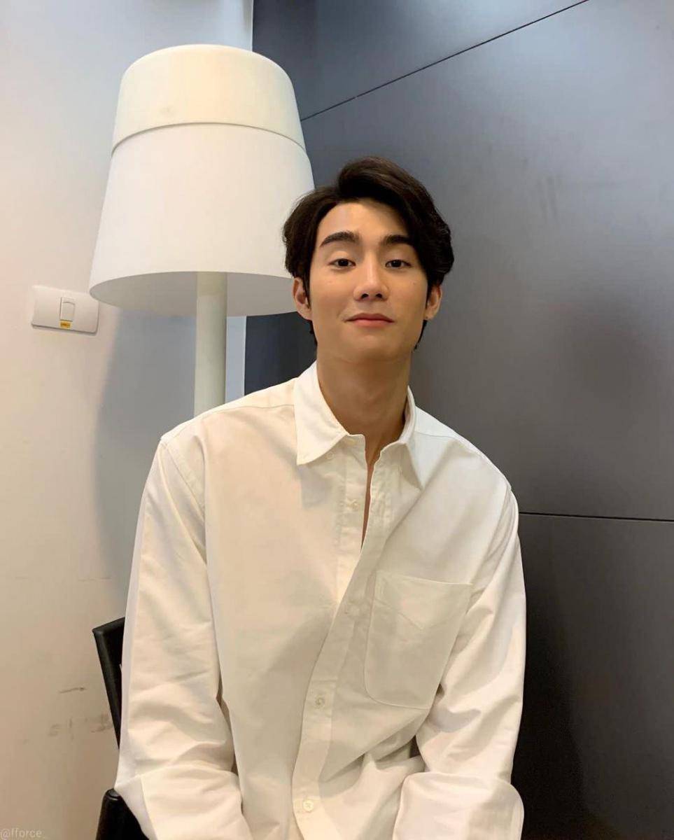 Force Jiratchapong (instagram.com/fforce_)