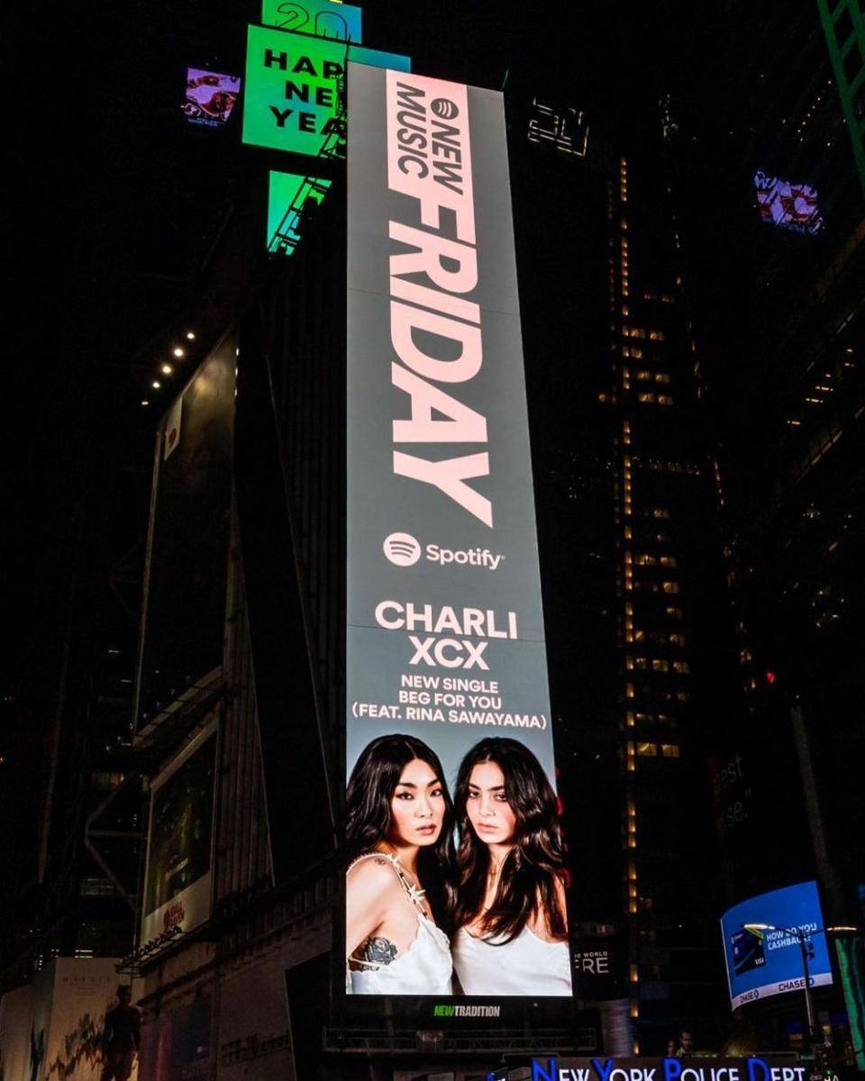 Rina Sawayama dan Charli XCX (instagram.com/charli_xcx)