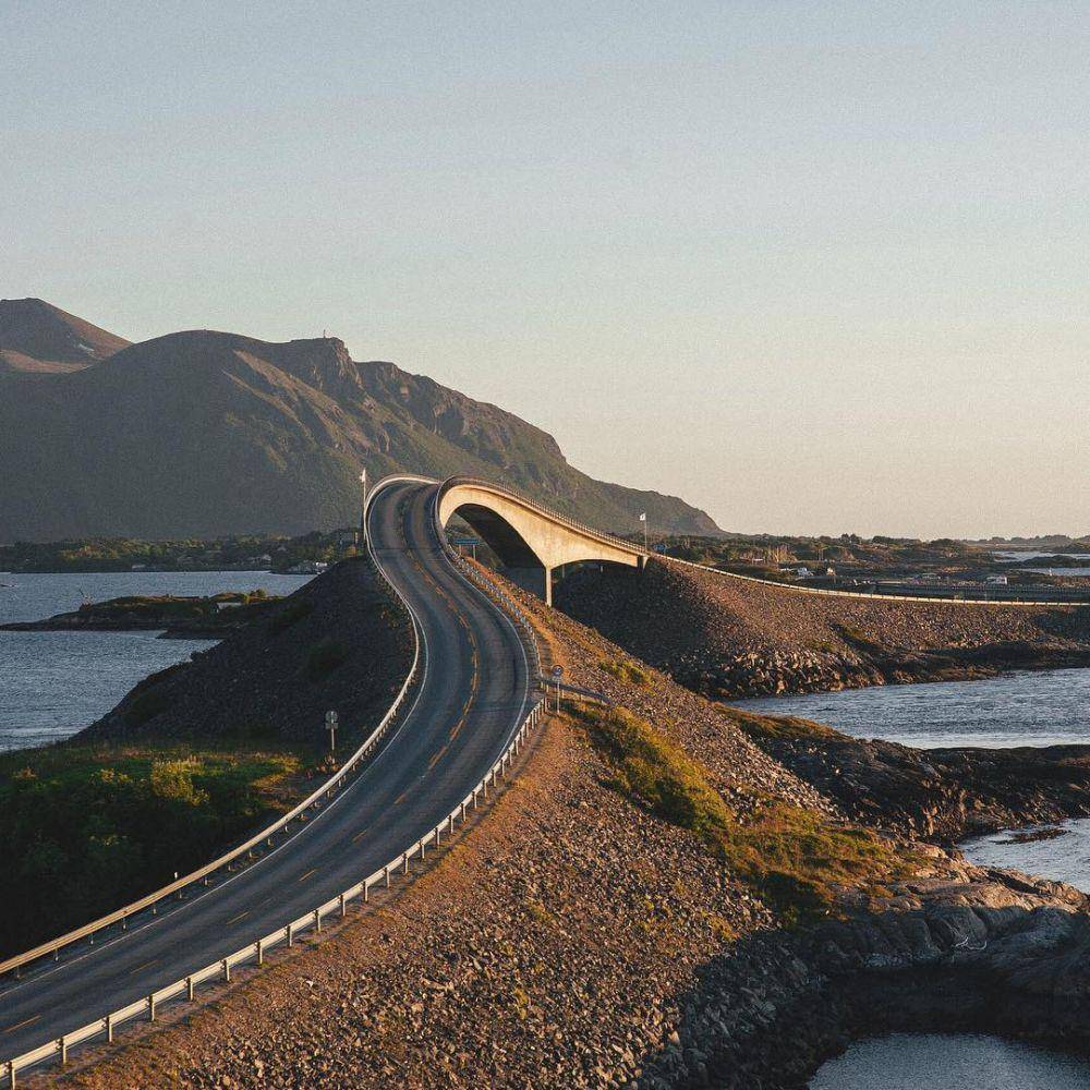 potret the atlantic road (instagram.com/ladanivskyy)