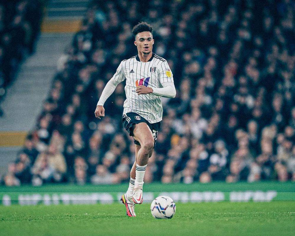 Antonee Robinson (instagram.com/antonee_jedi)