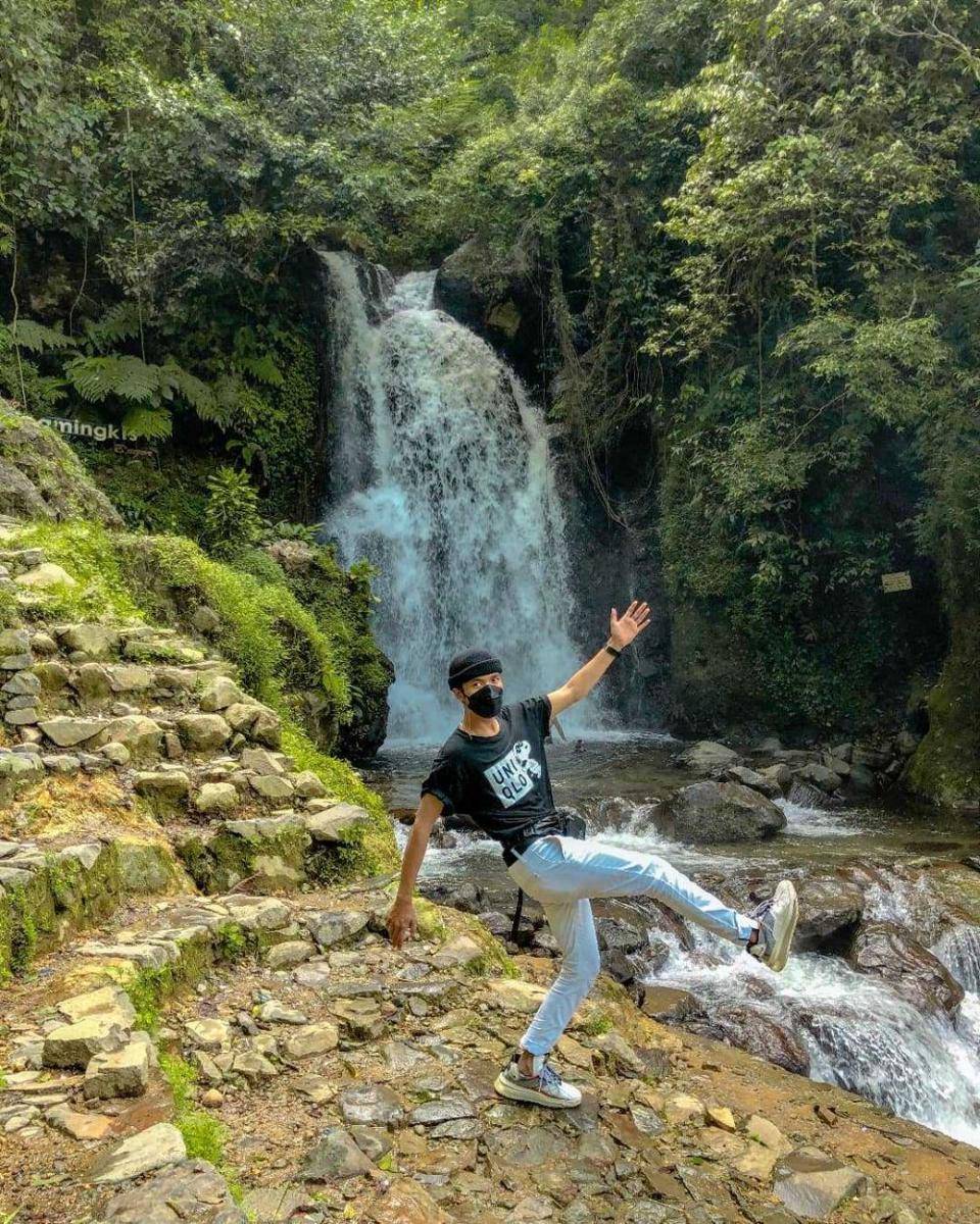 Curug Cipamingkis (instagram.com/syrl24)