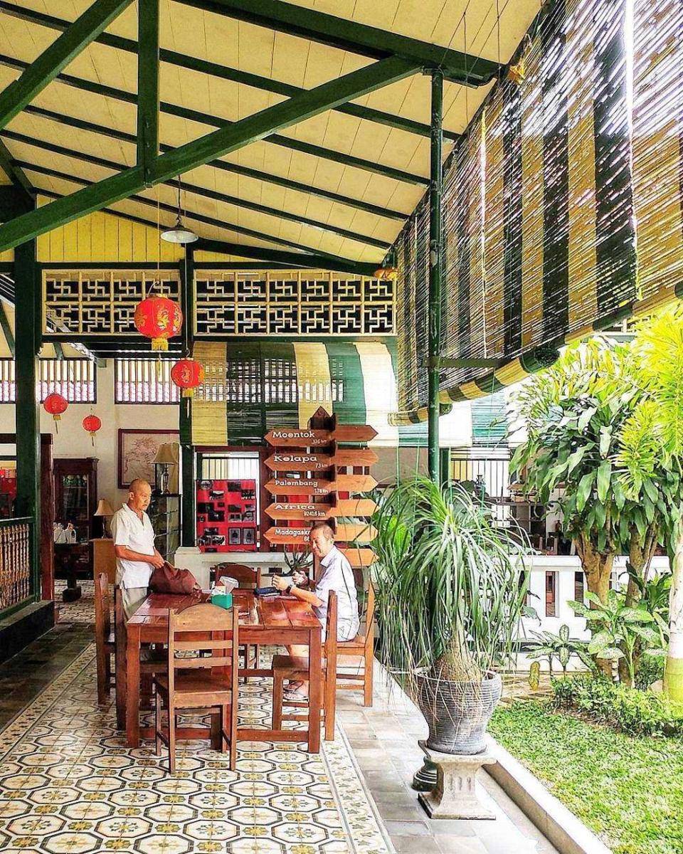 Heritage Gallery House of Lay (instagram.com/explorebangka)