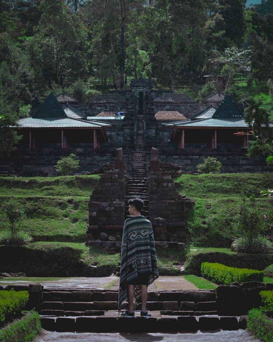 Candi Cetho (instagram.com/syafaat.mu)