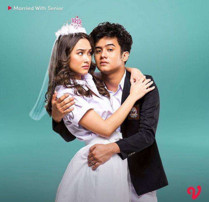 poster web series Married with Senior (instagram.com/vidiooriginals)