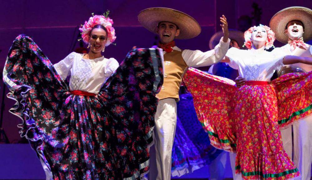 International Cervantino Festival (wradio.com.mxn)