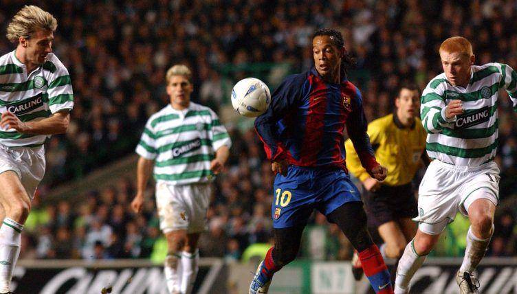 partai Barcelona melawan Celtic di Piala UEFA 2003/2004 (planetfootball.com)