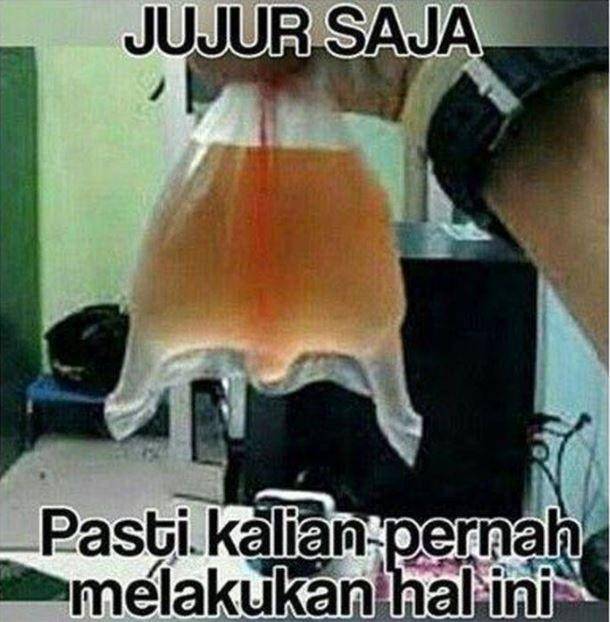 meme kelakuan gabut masa kecil (facebook.com/ambo.syantek.1)