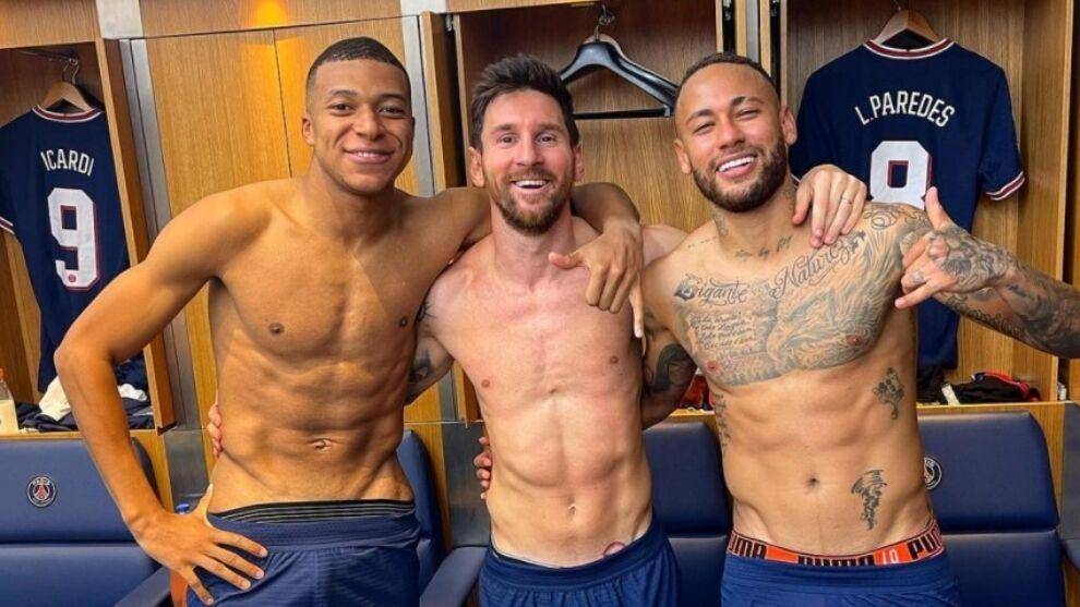 Mbappe, Messi, dan Neymar bersama Paris Saint-Germain (marca.com)