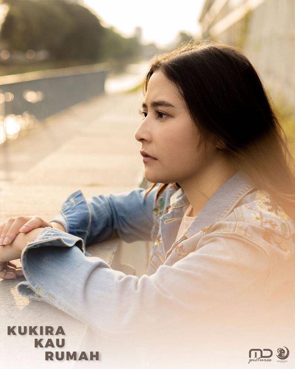 Prilly Latuconsina (instagram.com/mdpictures_official)