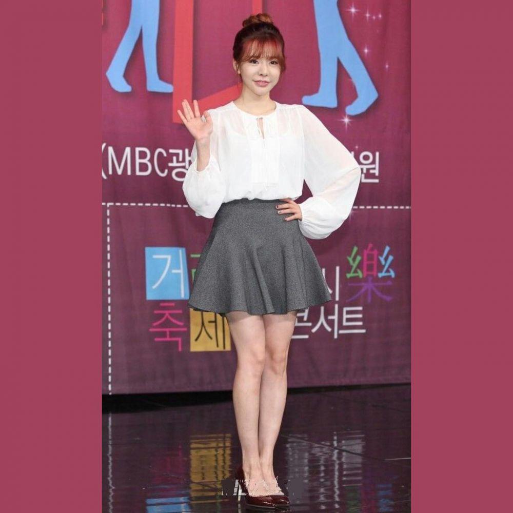 outfit kasual Sunny SNSD (instagram.com/snsdoutfit)
