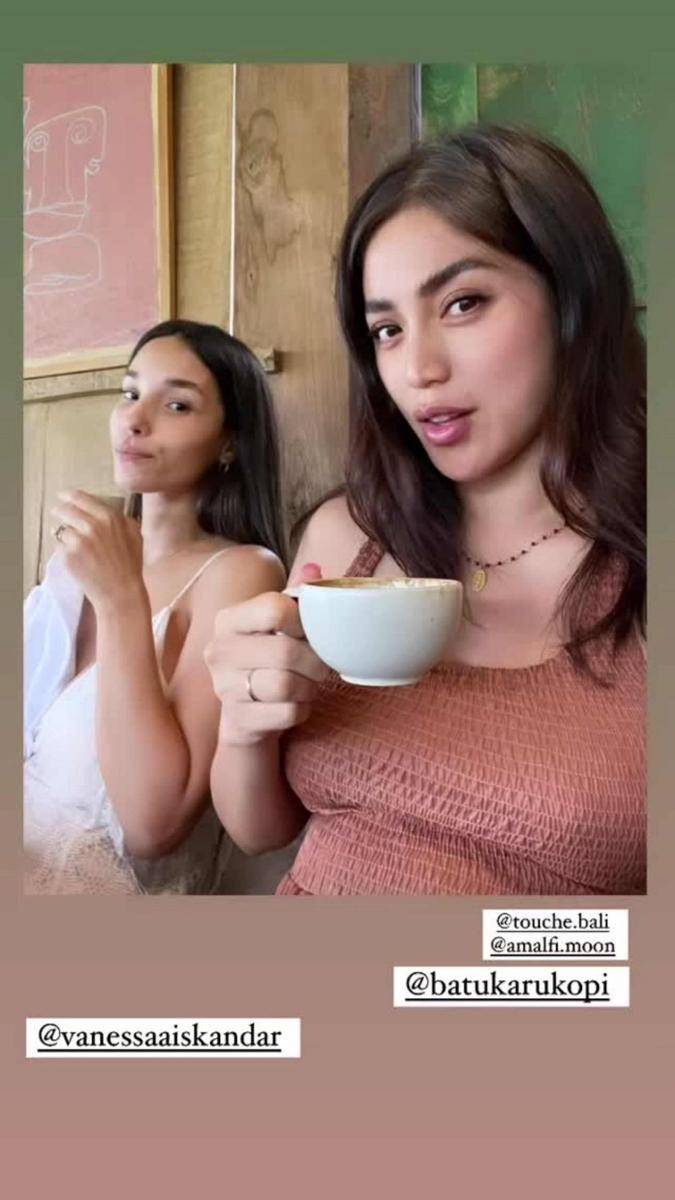 Perayaan tahun baru Imlek keluarga Jessica Iskandar (Instagram.com/inijedar/)