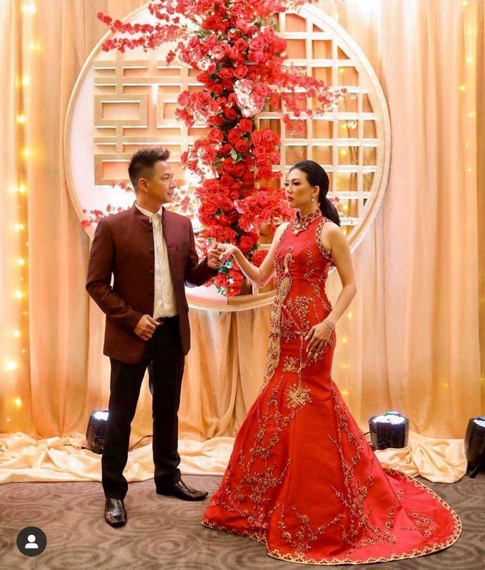 Baju Tea Pai Aida, Istri Delon (instagram.com/aimutz)