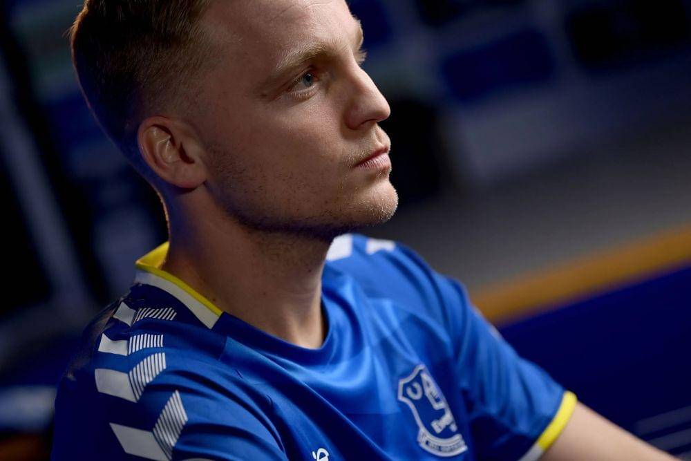 Donny van de Beek jadi salah satu rekrutan Everton di bursa transfer musim dingin 2022. (evertonfc.com)