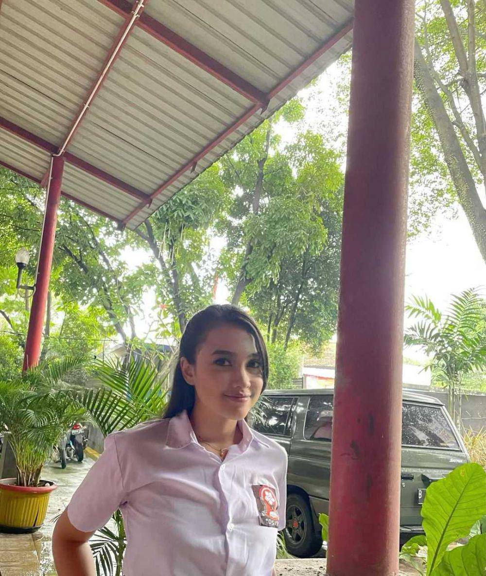 potret Anjani Dina (instagram.com/anjanidinavdw)