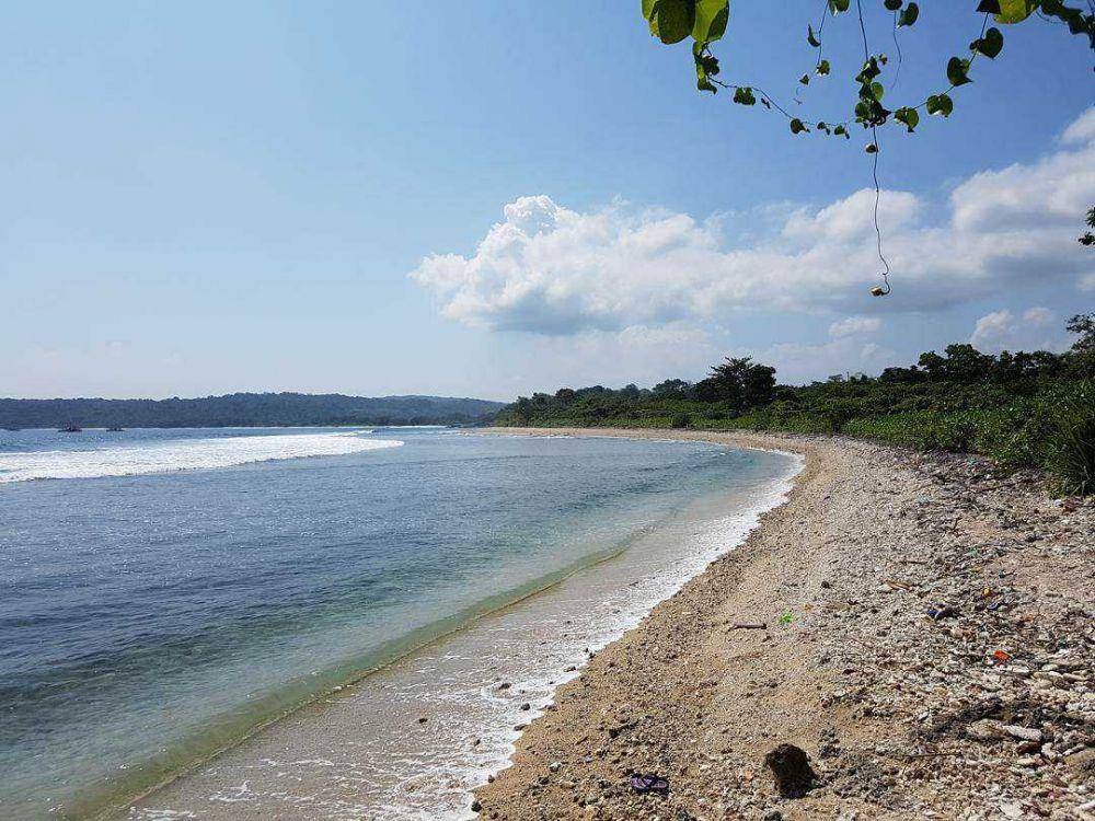 Pantai Ombak Tujuh (instagram.com/alfitoz)